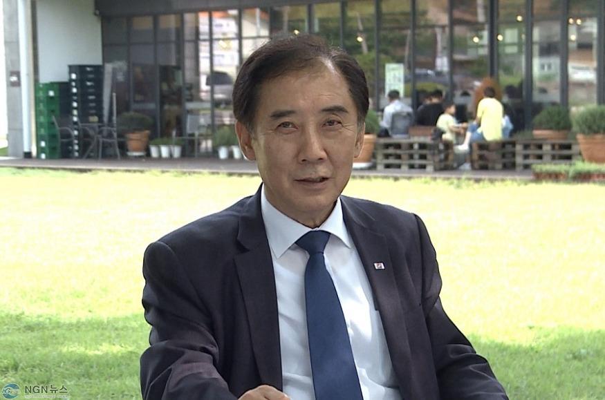 기자간담회 (5).MP4_snapshot_00.18_[2022.04.23_18.33.09].jpg