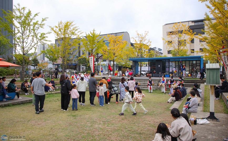 (1028)[지역경제과]남양주시, 주민 좋고 상인 좋은 다산책길 풍물축제 개최(사진3).JPG