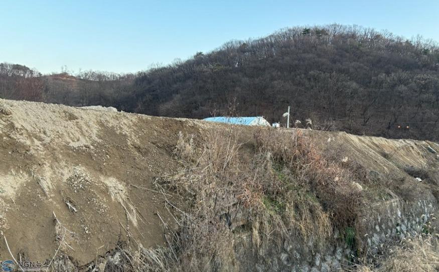 연천군, 불법성토단속 TF 운영…불법행위 2건 적발.jpg