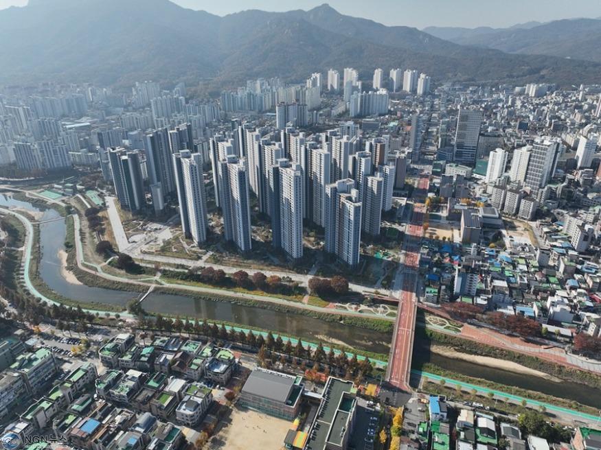 4.주택과(의정부시, ‘2025년 공동주택 지원사업’ 현장 조사 실시).JPG