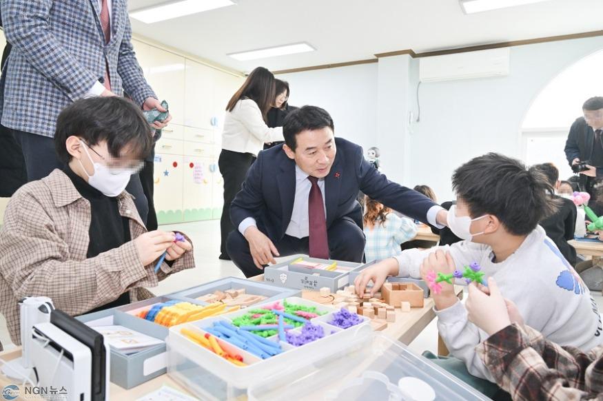 1-2 포천시, 365일 24시간 포천형 초등돌봄...‘포천애봄 365 신읍’ 위탁 운영 기관 모집.jpg