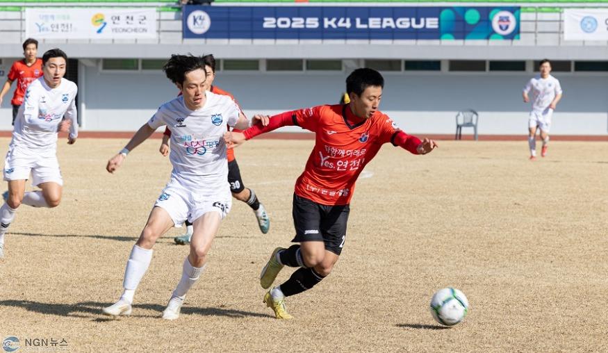 연천FC  K4리그 2라운드 경기 진행(개막전 사진).jpg