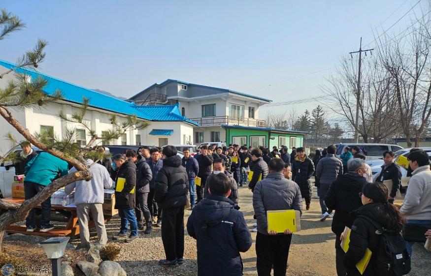 1-3 포천시, 군 폭탄 비정상 투하 현장 공직자 72명 투입...선제적 ‘대응’ .JPG