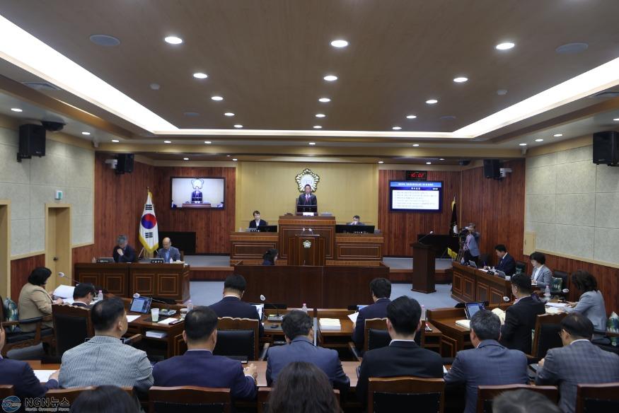 20250428 보도자료(가평군의회 제330회 임시회 개회).JPG