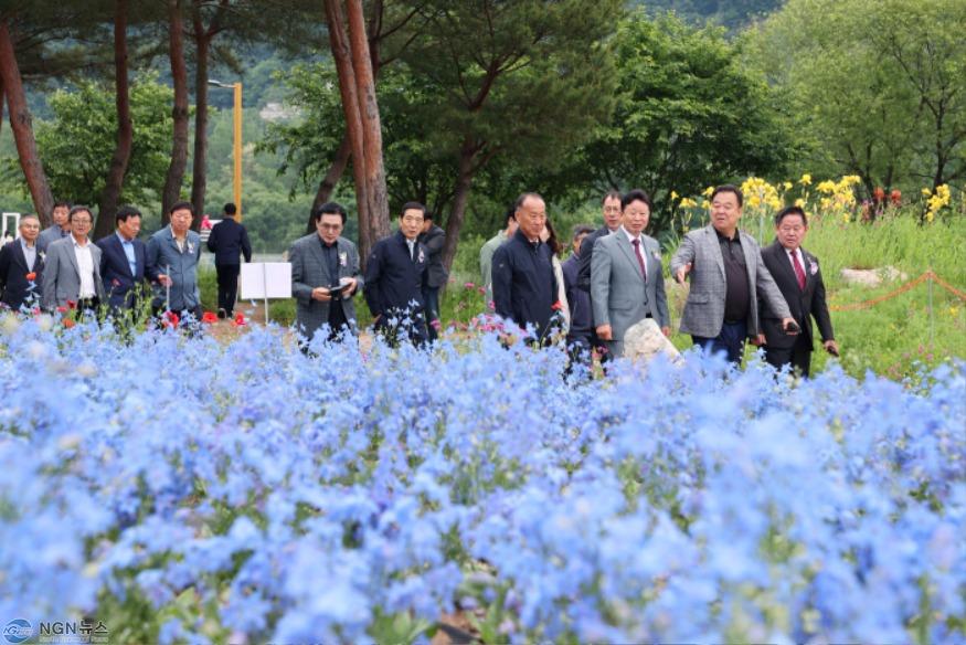 (가)화려한 꽃들의 유혹… 가평 ‘자라섬 꽃 페스타’ 개막(2025년 자라섬 봄꽃 페스타 개막식)3.jpg