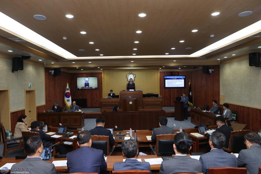 20250602 보도자료(가평군의회 제331회 제1차 정례회 개회).JPG